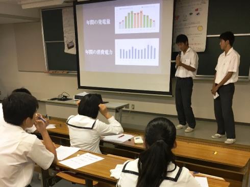 自由ケ丘高等学校 人前で発表する力を養うために